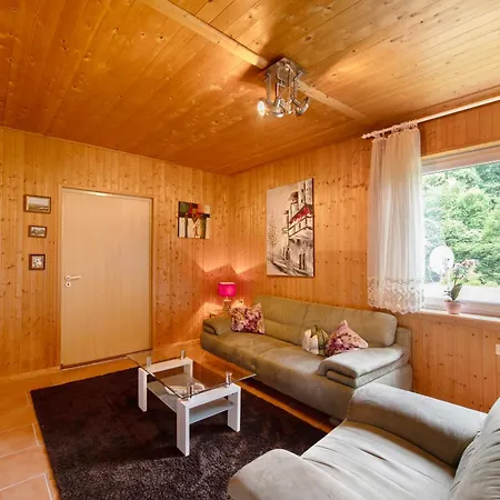 Haus Vierjahreszeiten Holiday home *